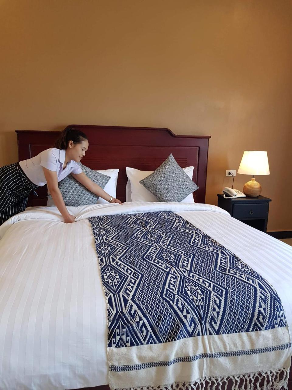 Khounmixay Hotel เวียงจันทน์ ภายนอก รูปภาพ